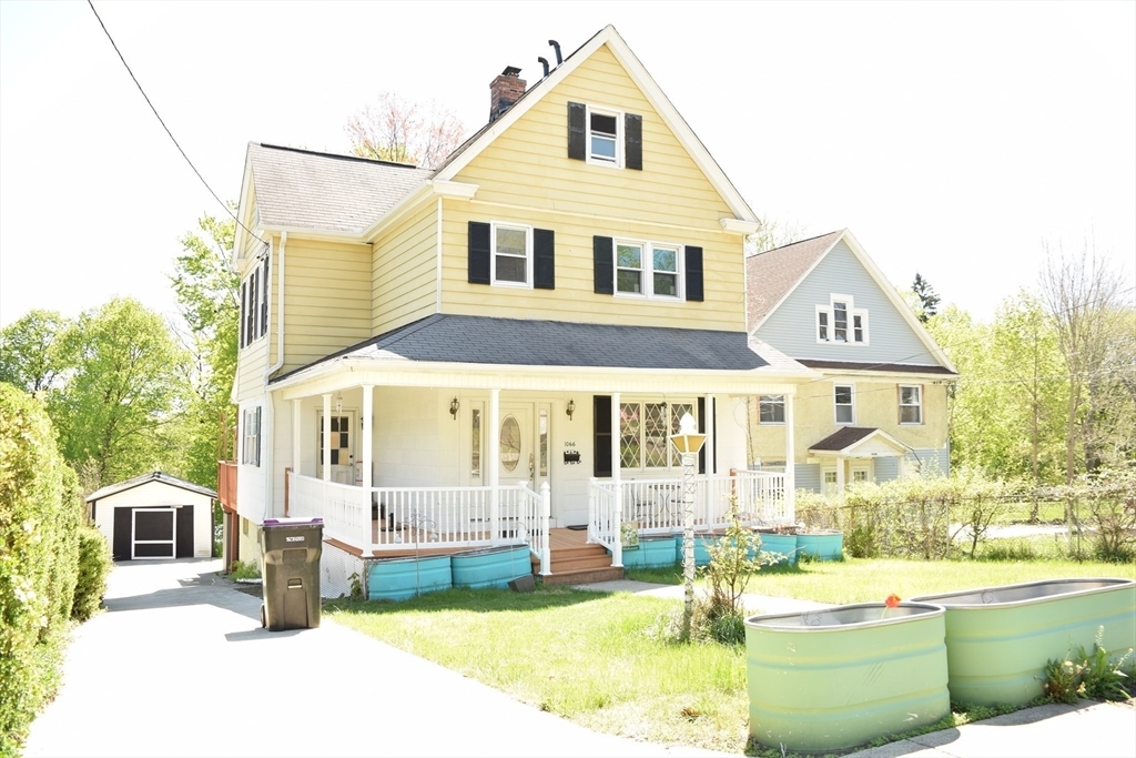 Property Photo: 1066 Main St MA 01040
