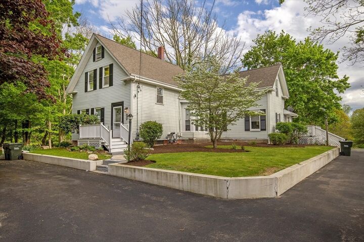 Property Photo: 895 High St MA 02324