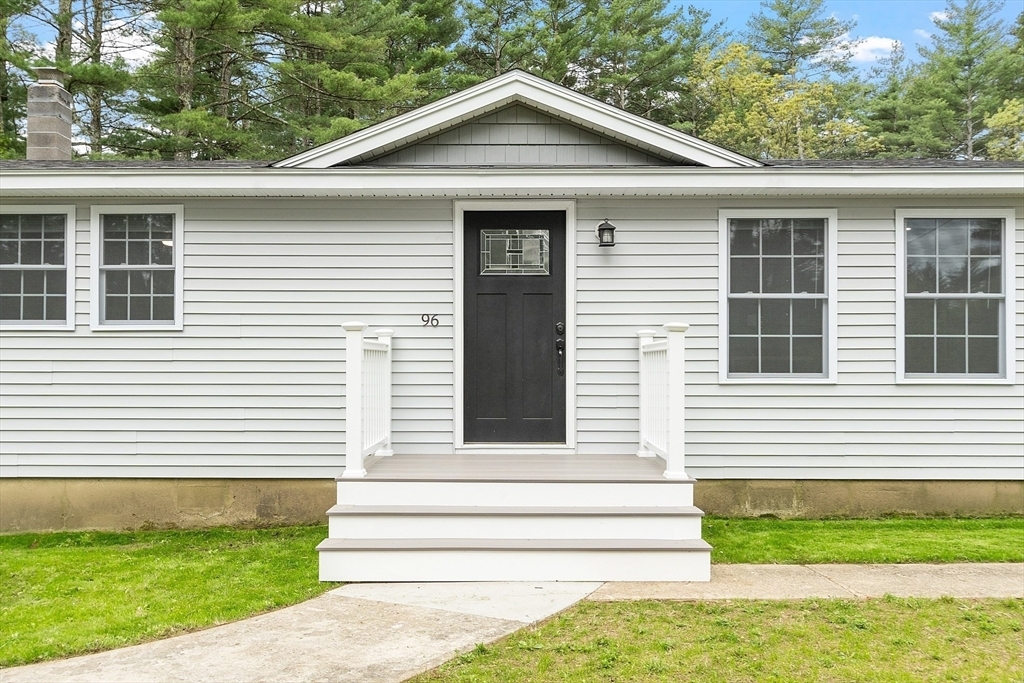 Property Photo:  96 Glendale Ave  MA 01331 