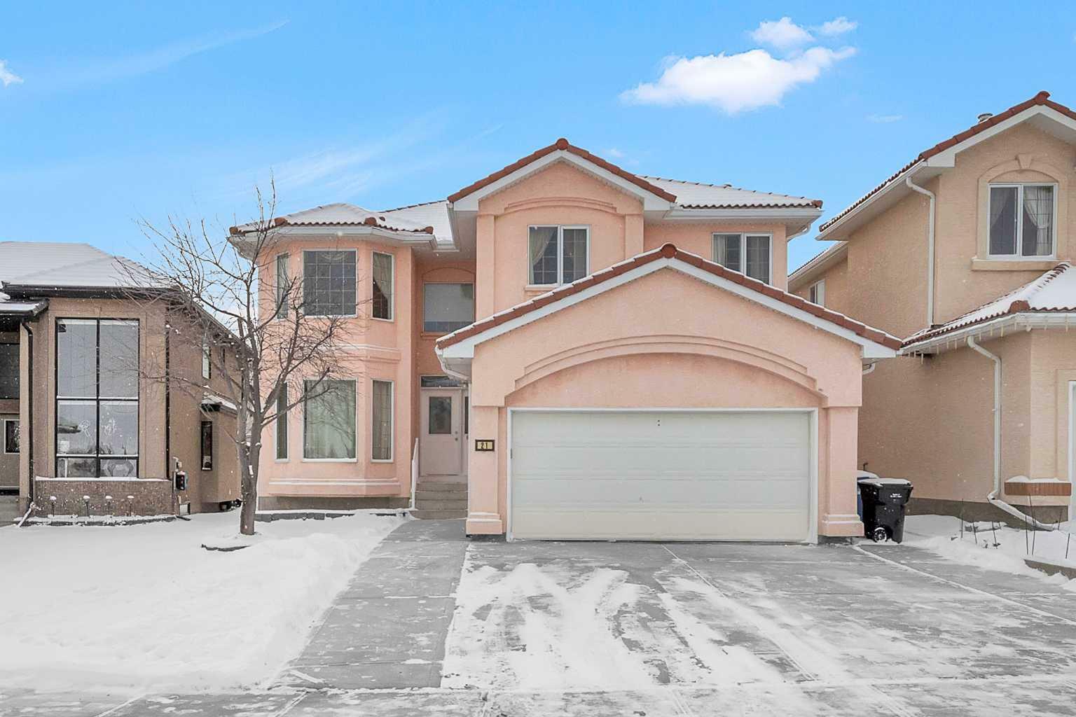 Property Photo: 21 Hamptons Circle NW AB T3A 5G5