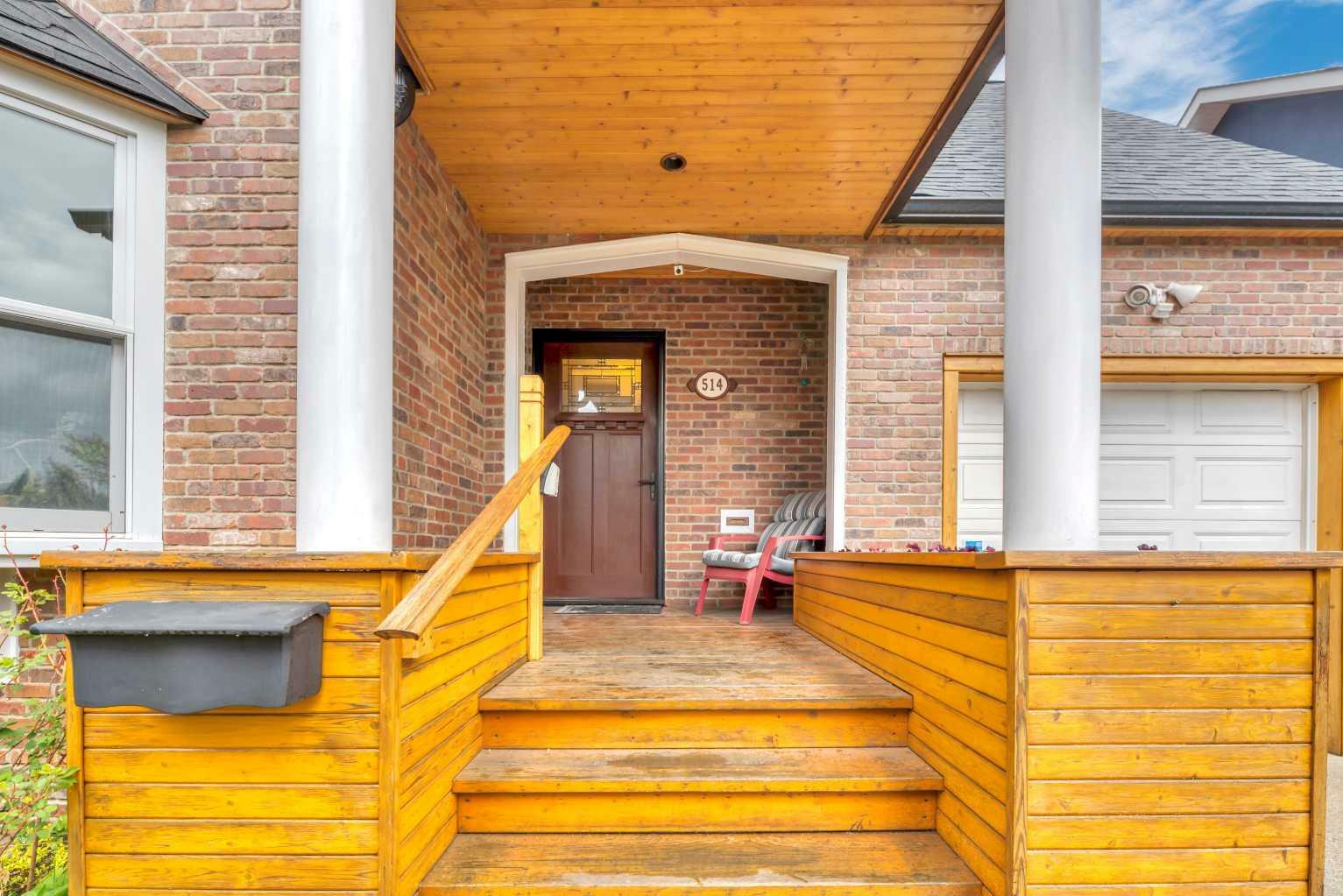 Property Photo: 514 Scarboro Avenue SW AB T3C 2H6