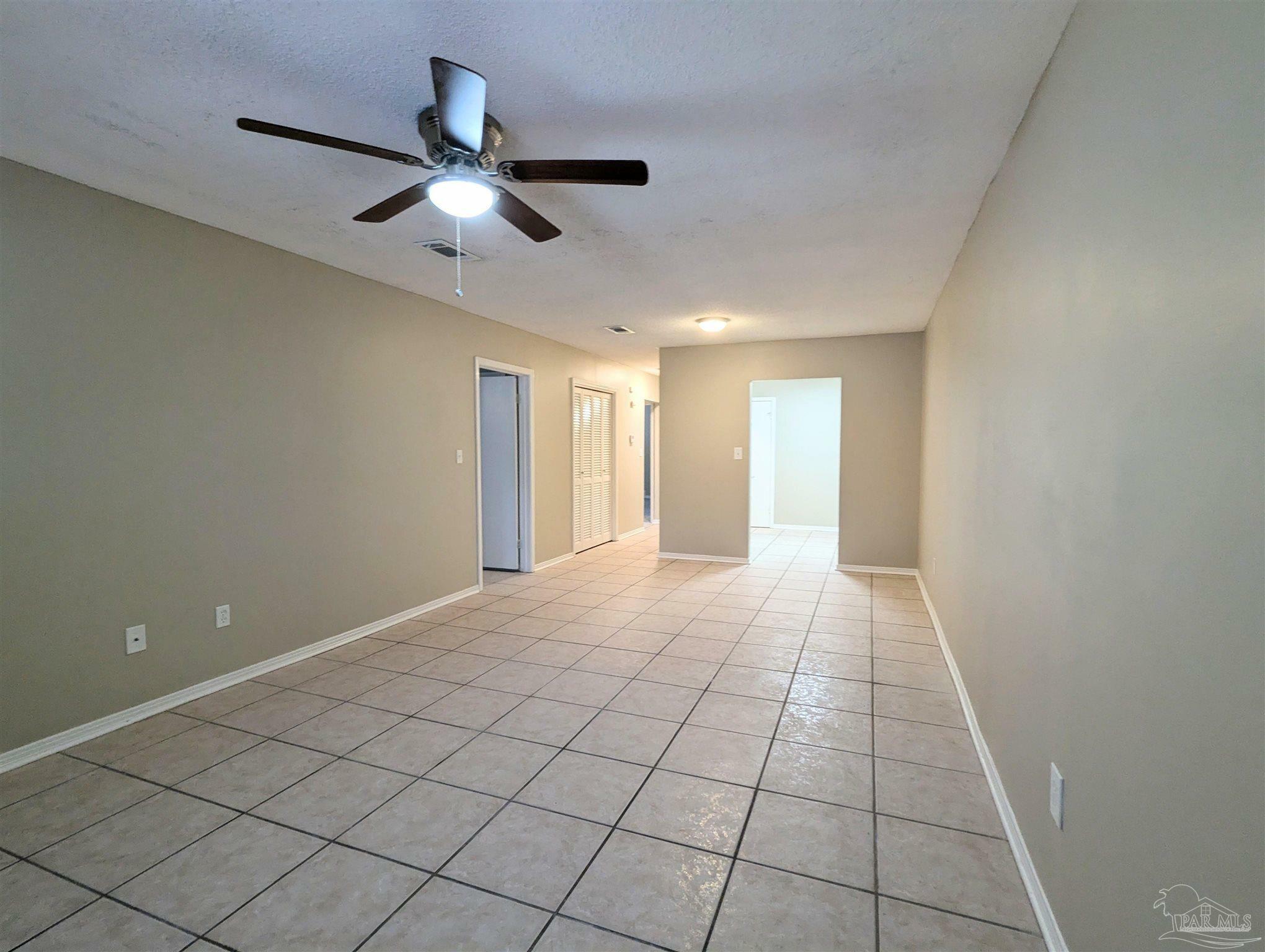 Property Photo: 708 Bayshore Dr #2 FL 32507
