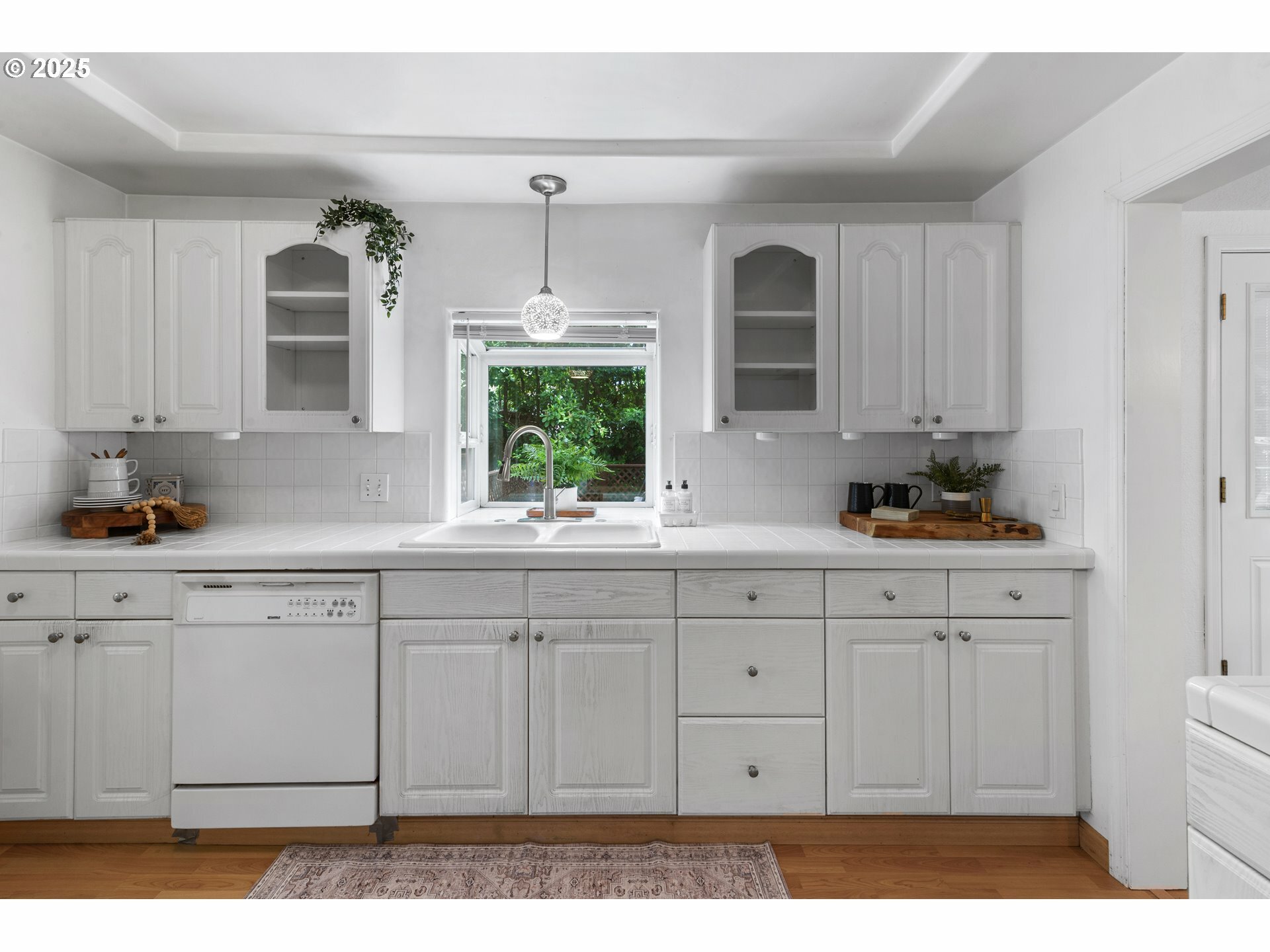 Property Photo: 10518 NE Rosewood Ave WA 98662