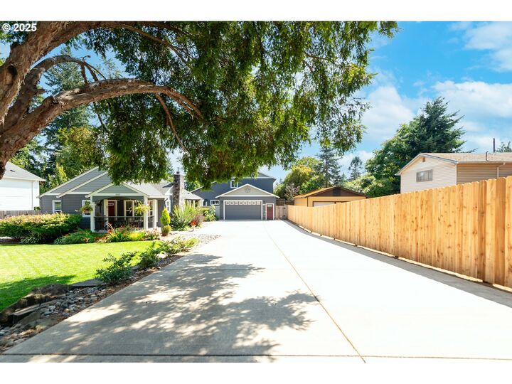Property Photo: 2507 NE 59th St WA 98663