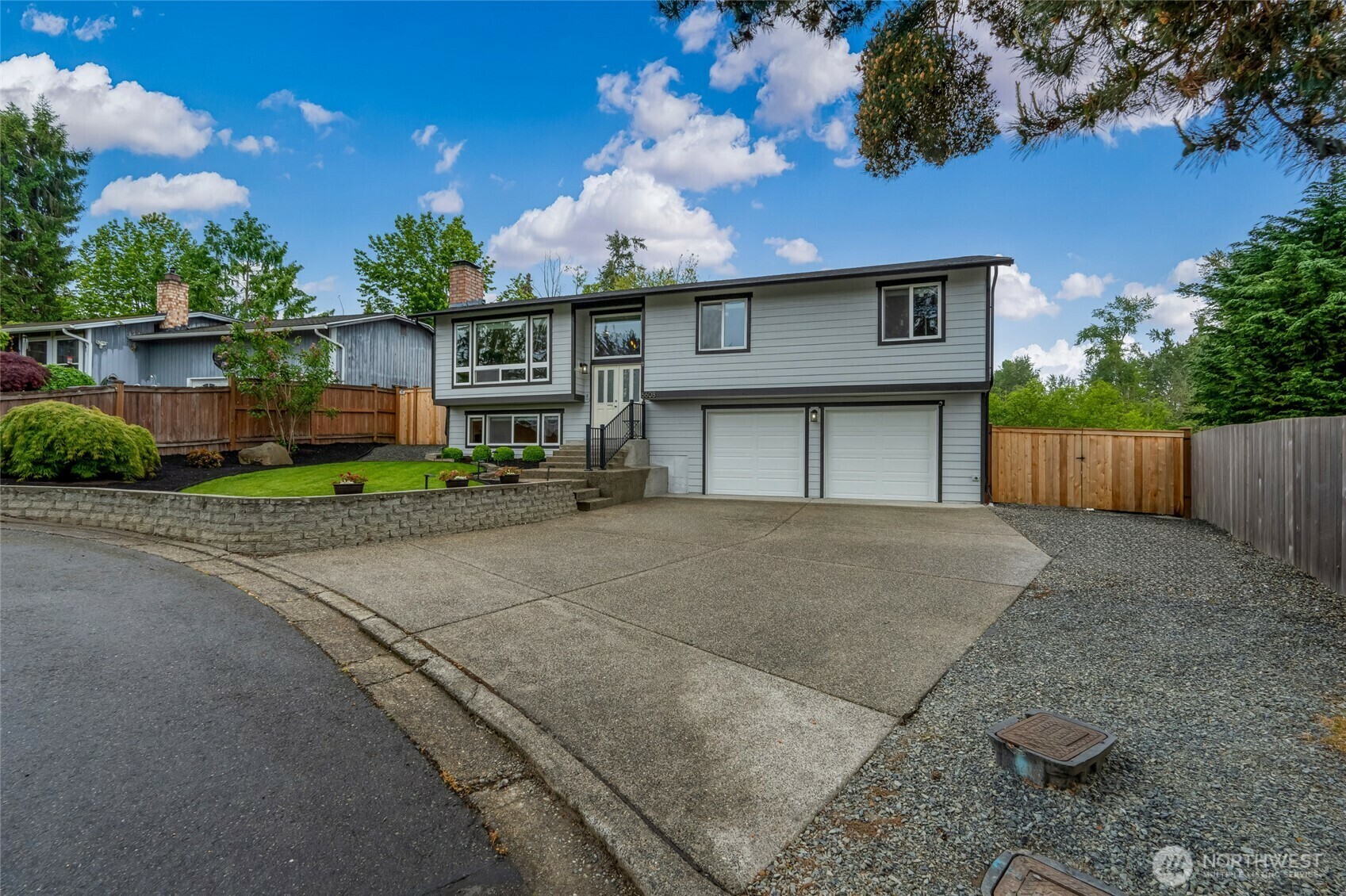 Property Photo: 6608 56th Place NE WA 98270
