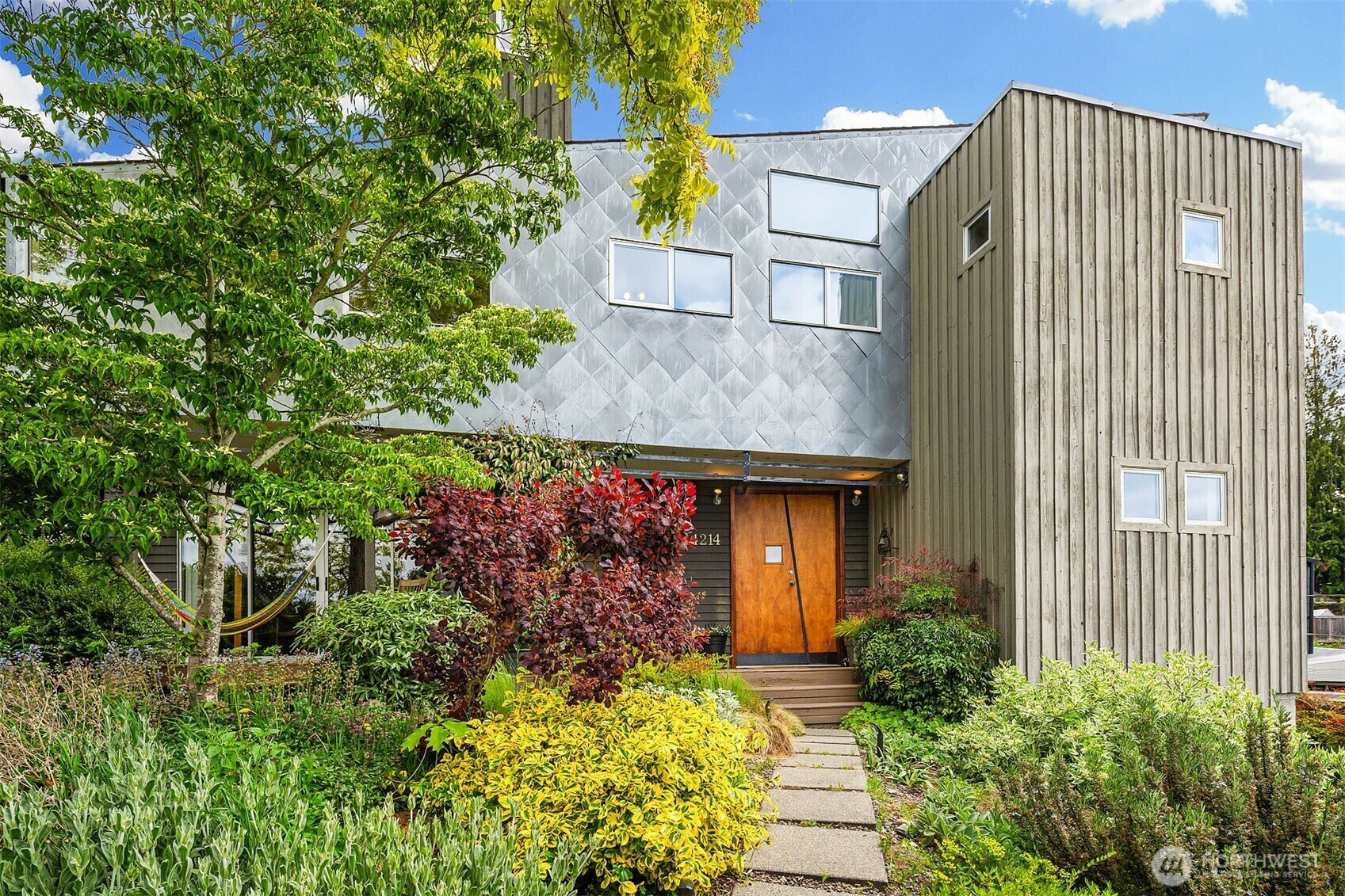 Property Photo: 4214 47th Avenue S WA 98118