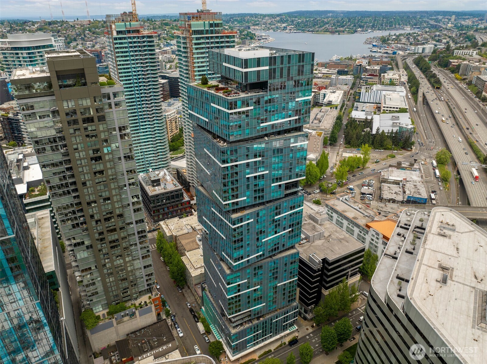 Property Photo: 1808 Minor Avenue 301 WA 98101