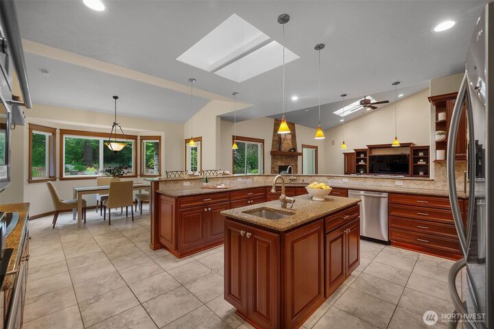 Property Photo:  8900  82nd Lane SE  WA 98513 