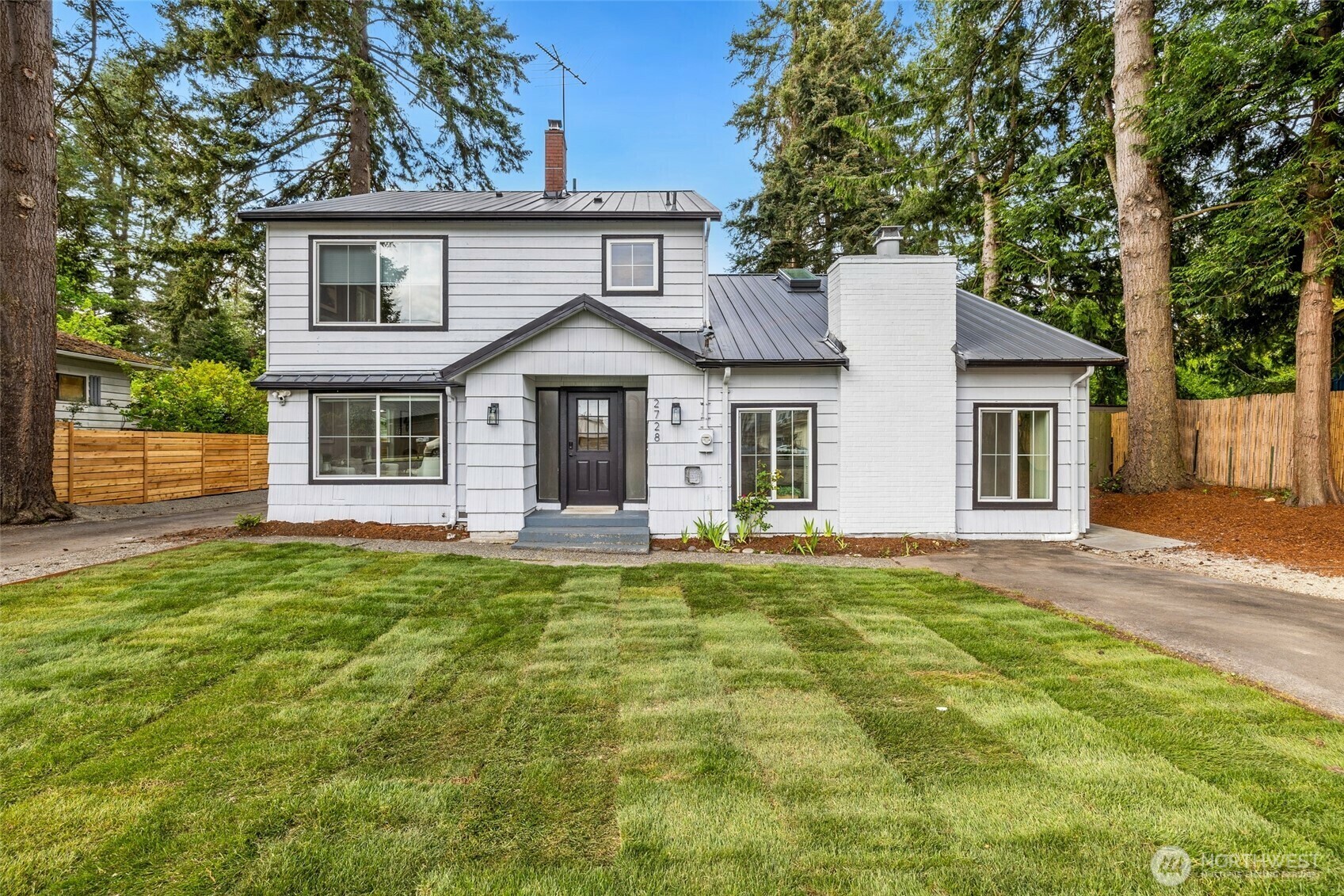 2728  130th Street  Seattle WA 98125 photo