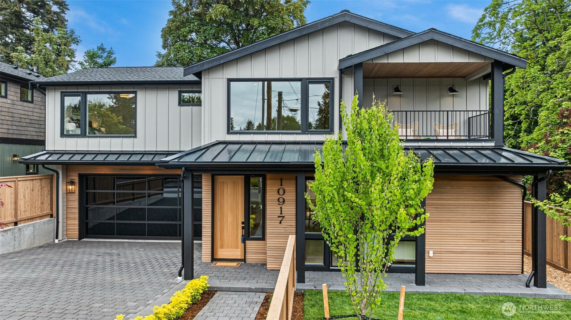 10917 NE 59th Street  Kirkland WA 98033 photo