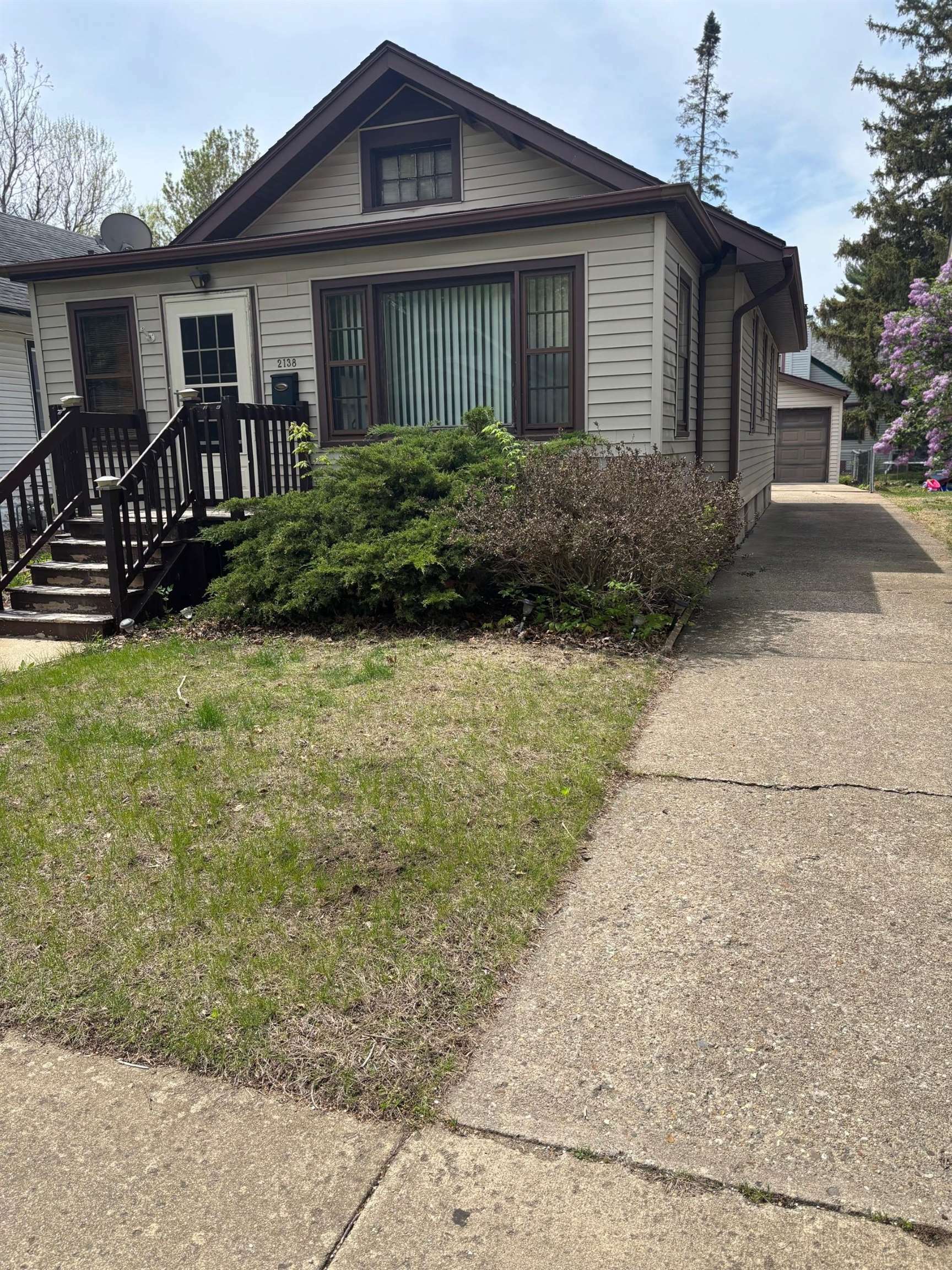 2138 Douglas Street  Rockford IL 61103 photo