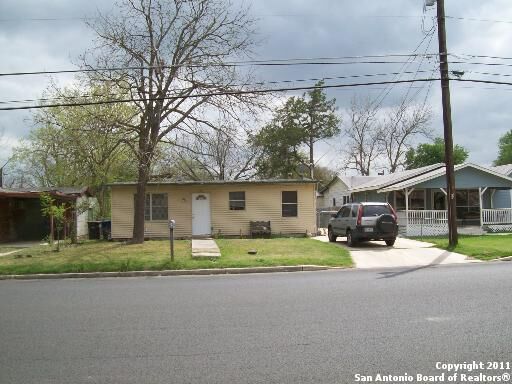 Property Photo:  306 Formosa  TX 78221 