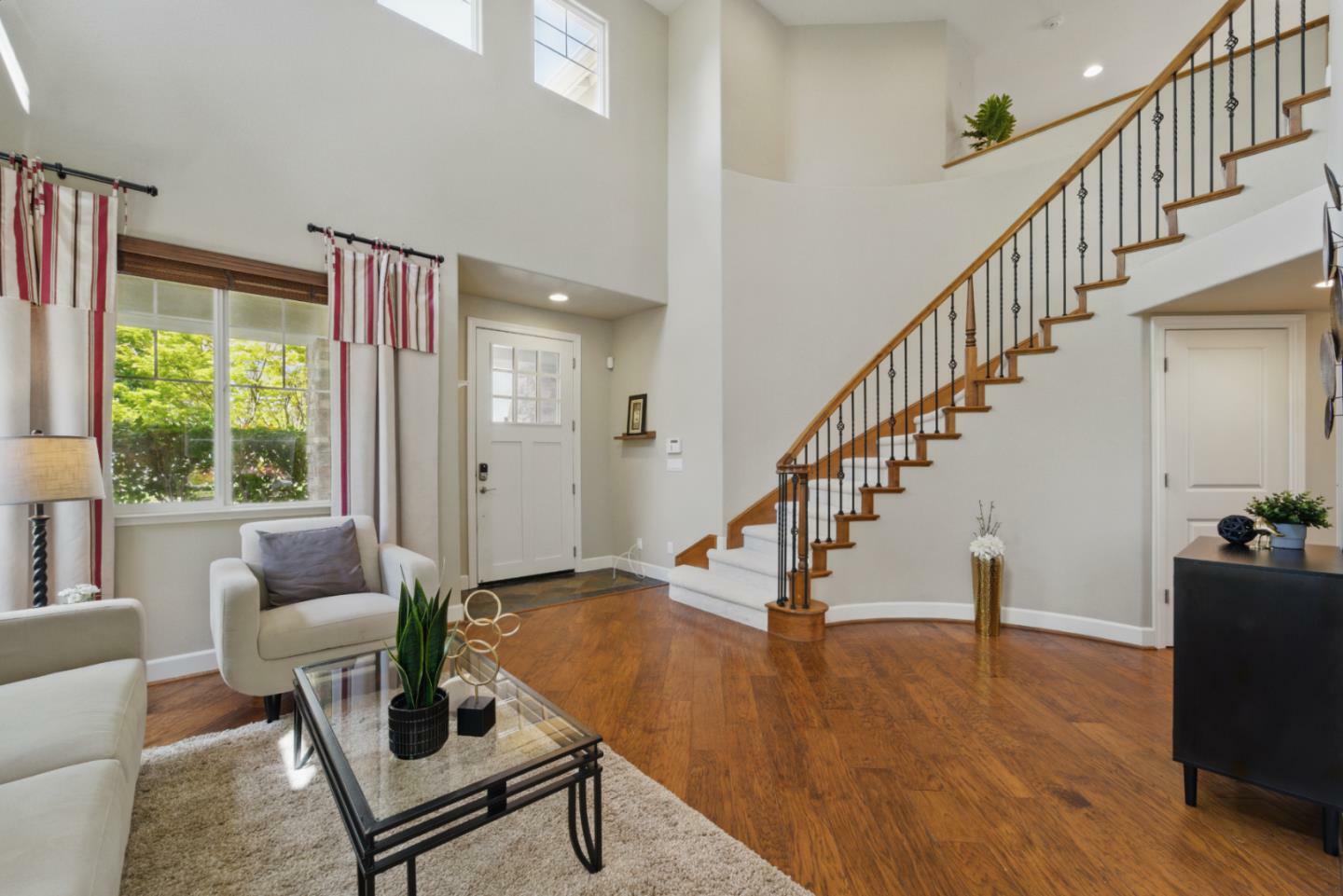 Property Photo: 1353 Cristal Court CA 95127