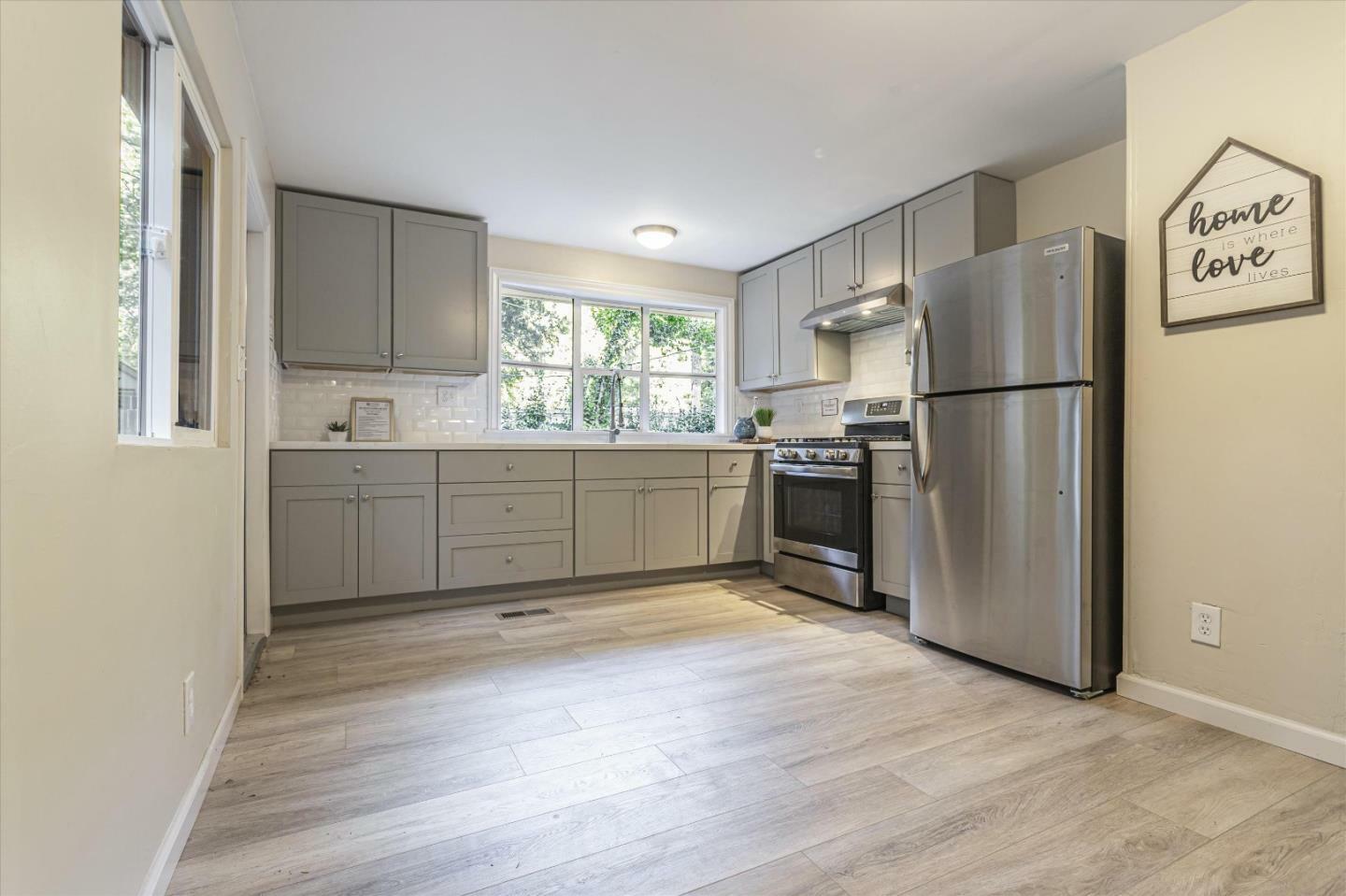 Property Photo: 265 Brown Gables Drive 34 CA 95005
