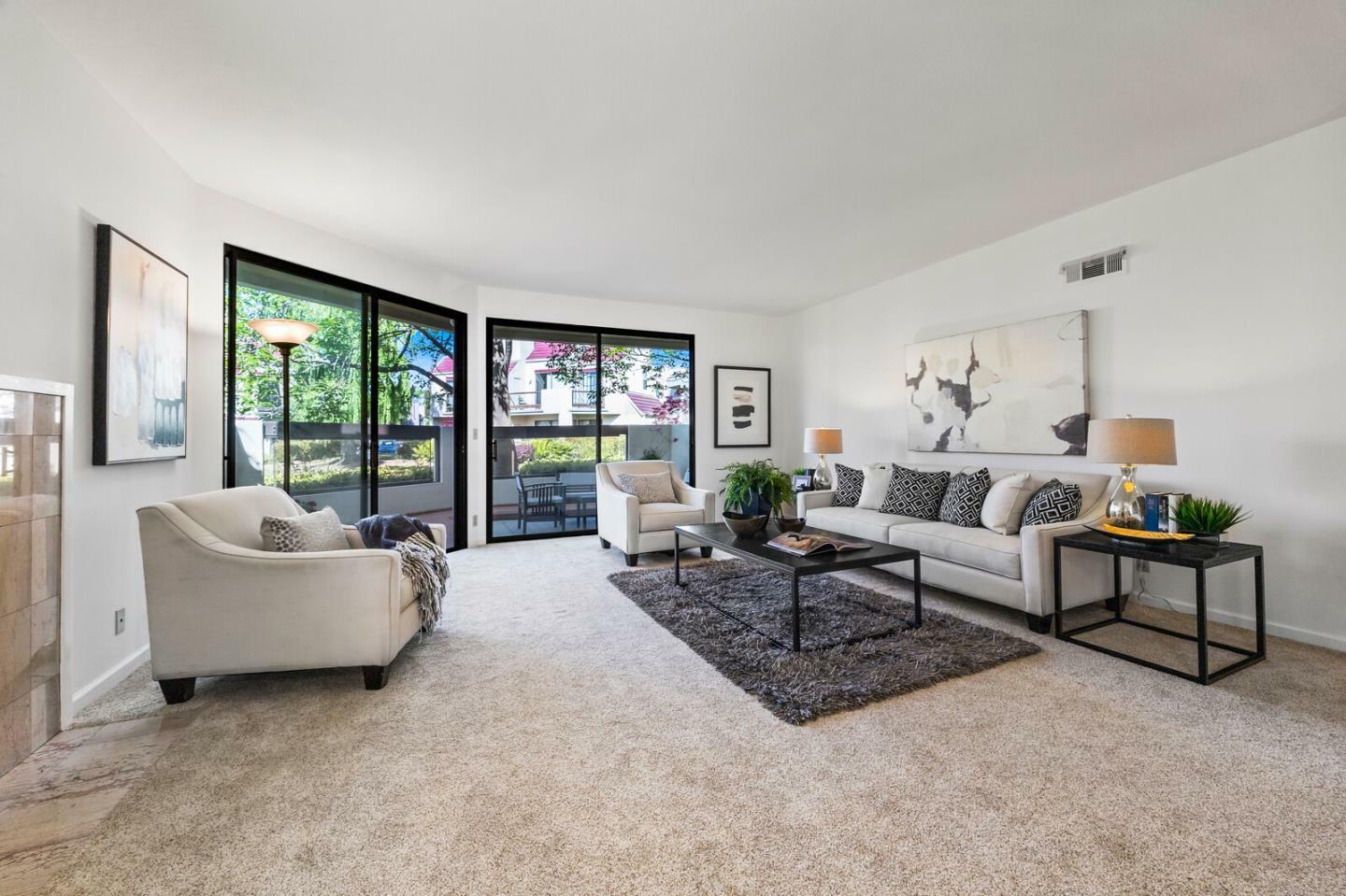 Property Photo: 526 Shorebird Circle 16101 CA 94065