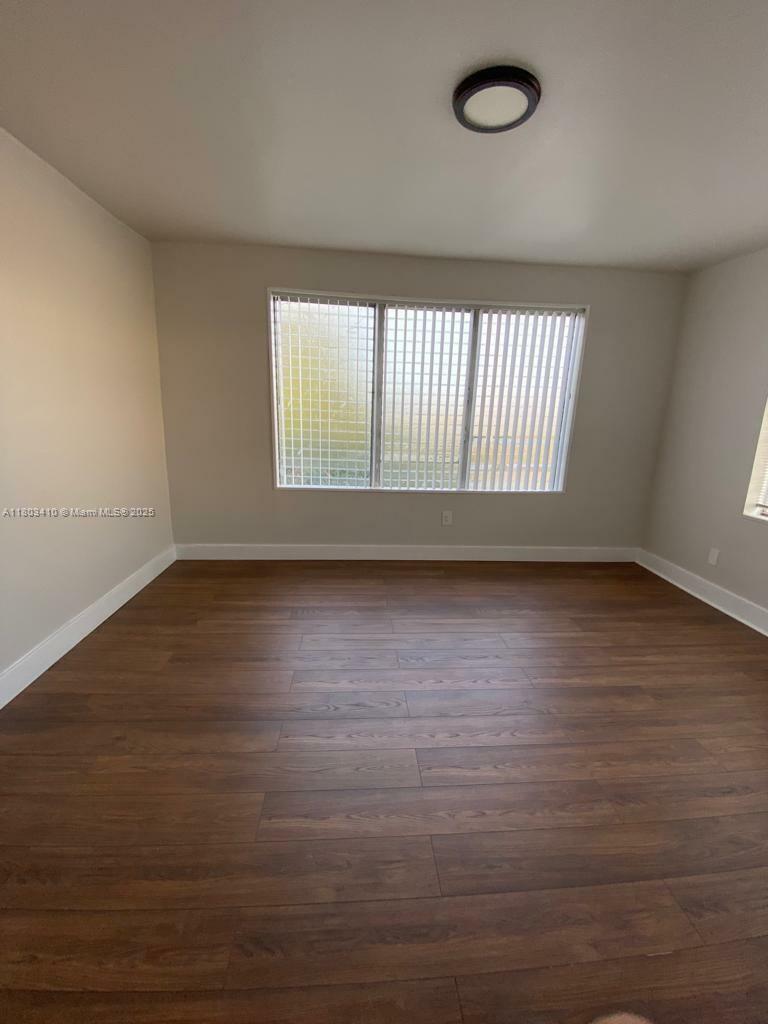 Property Photo: 1554 SW 5th St FL 33135