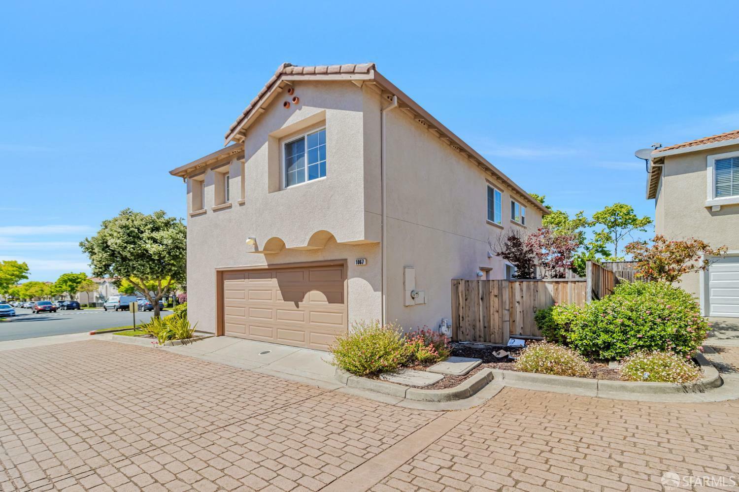 Property Photo: 1067 Newcastle Court CA 94806