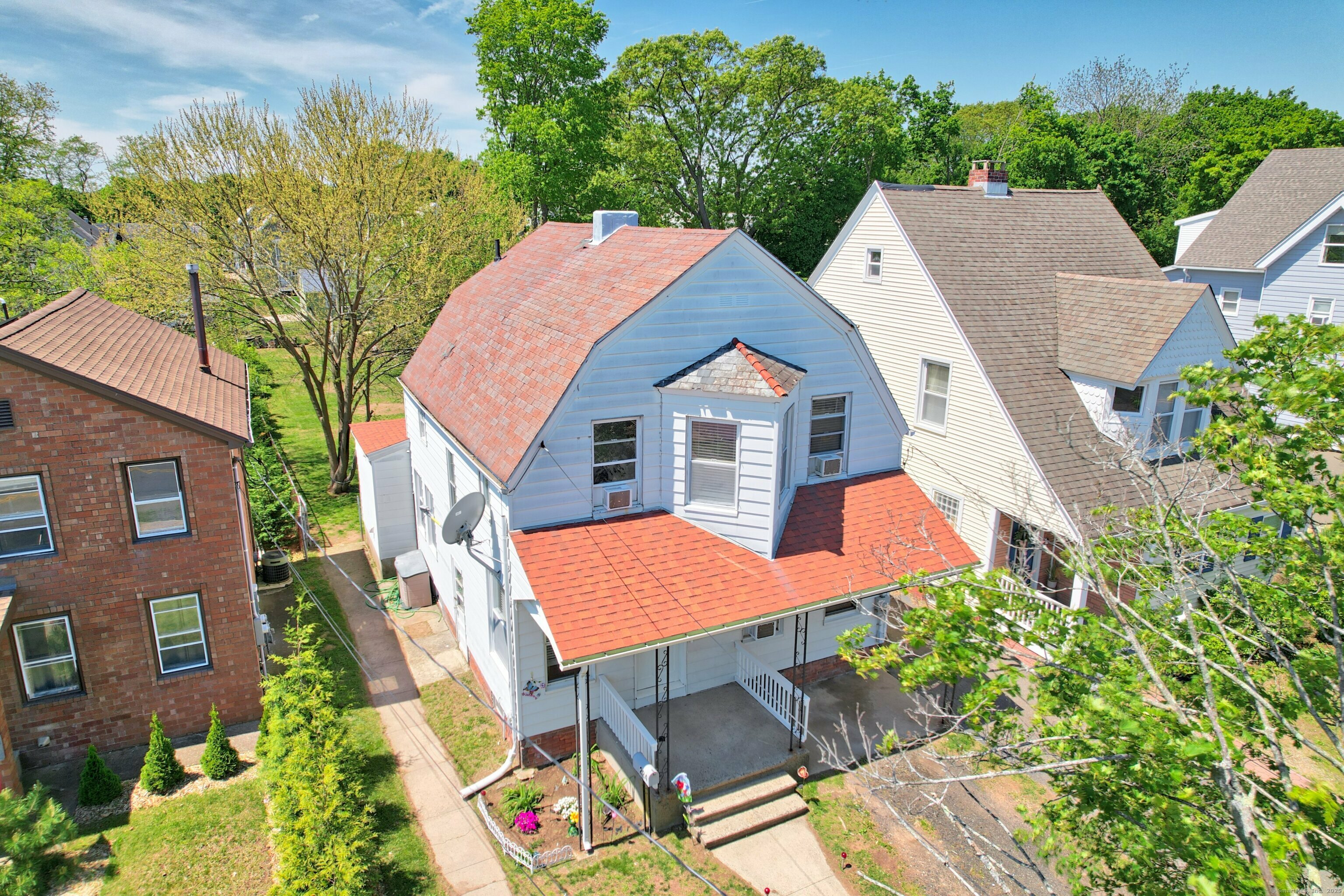 224 1st Avenue  West Haven CT 06516 photo