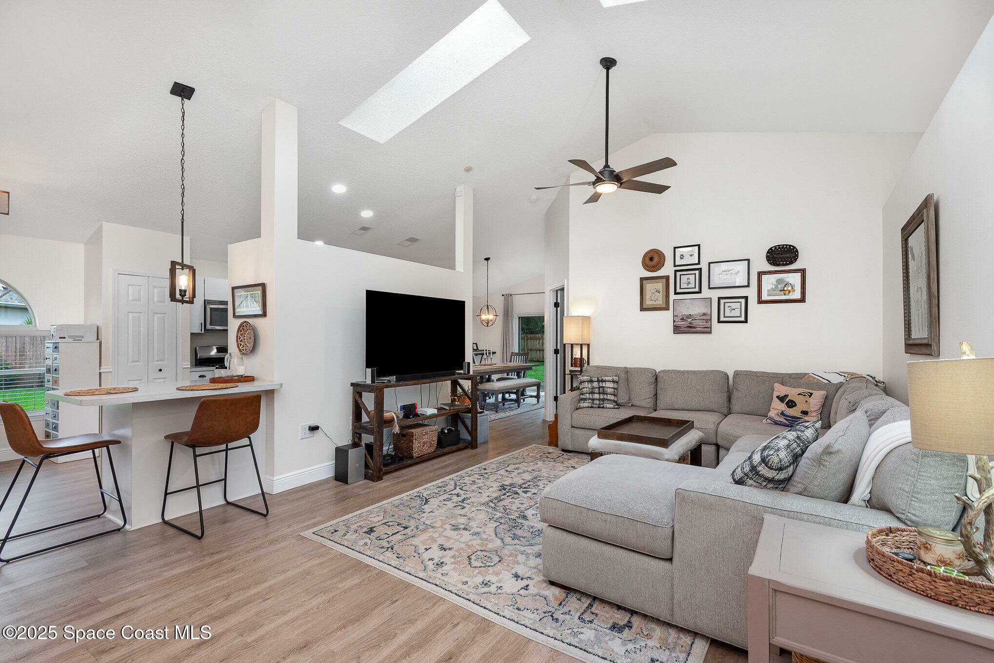 Property Photo: 2851 Saint James Lane FL 32935