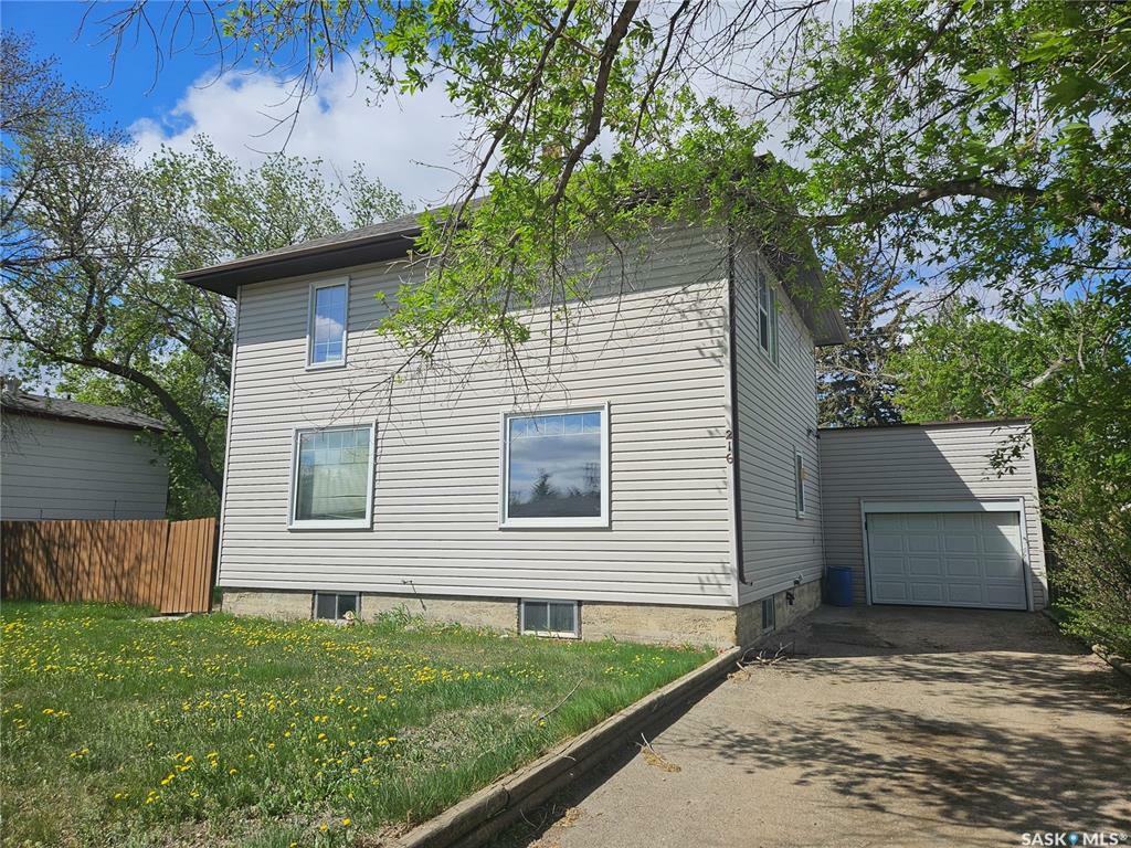 Photo de la propriété: 216 McKenzie Street S SK S0L 2N0