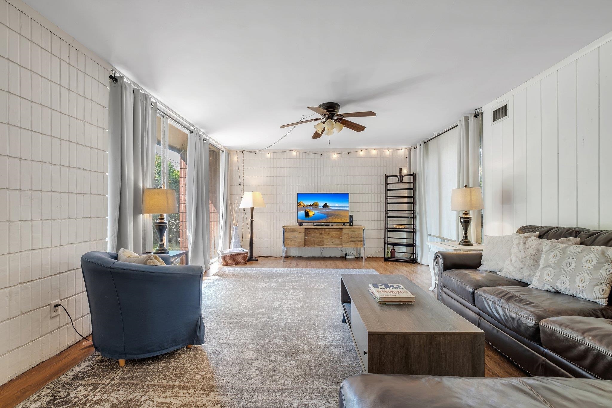 Property Photo: 2310 Mission Road FL 32304