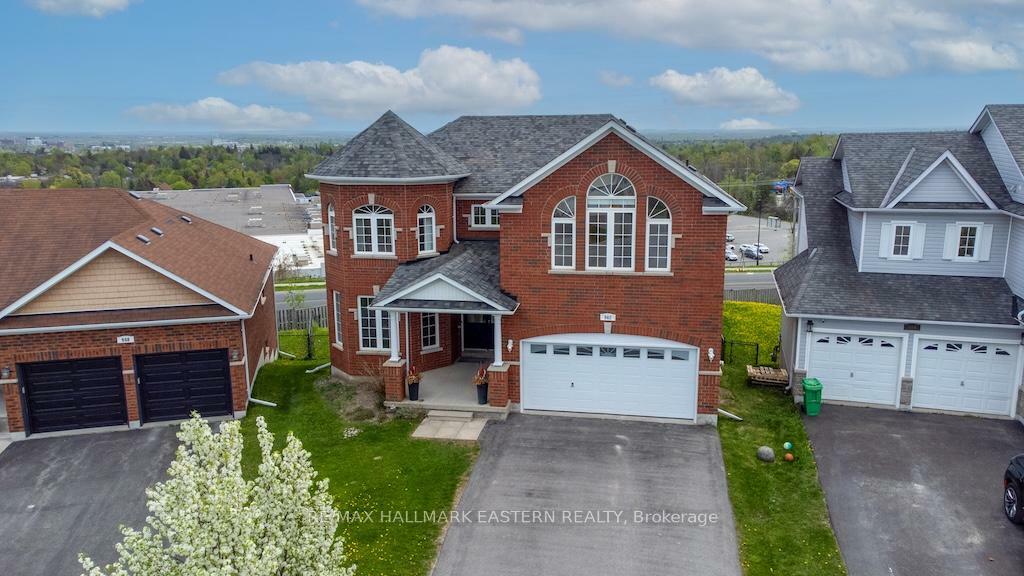 Property Photo: 962 Baker Street ON K9H 7P7