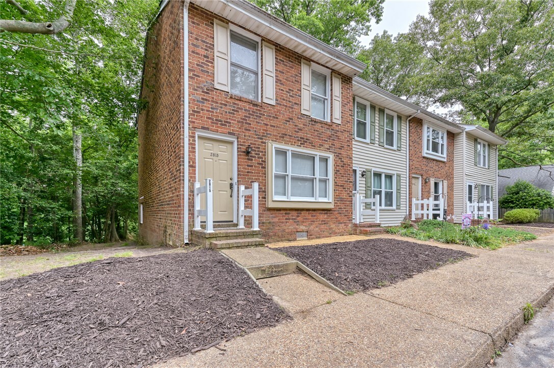 Property Photo: 2815 Oak Hill Drive VA 23185-2366
