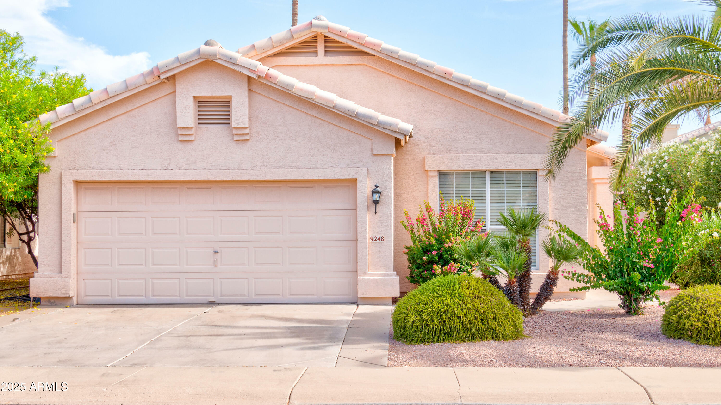 9248 E Blanche Drive  Scottsdale AZ 85260 photo