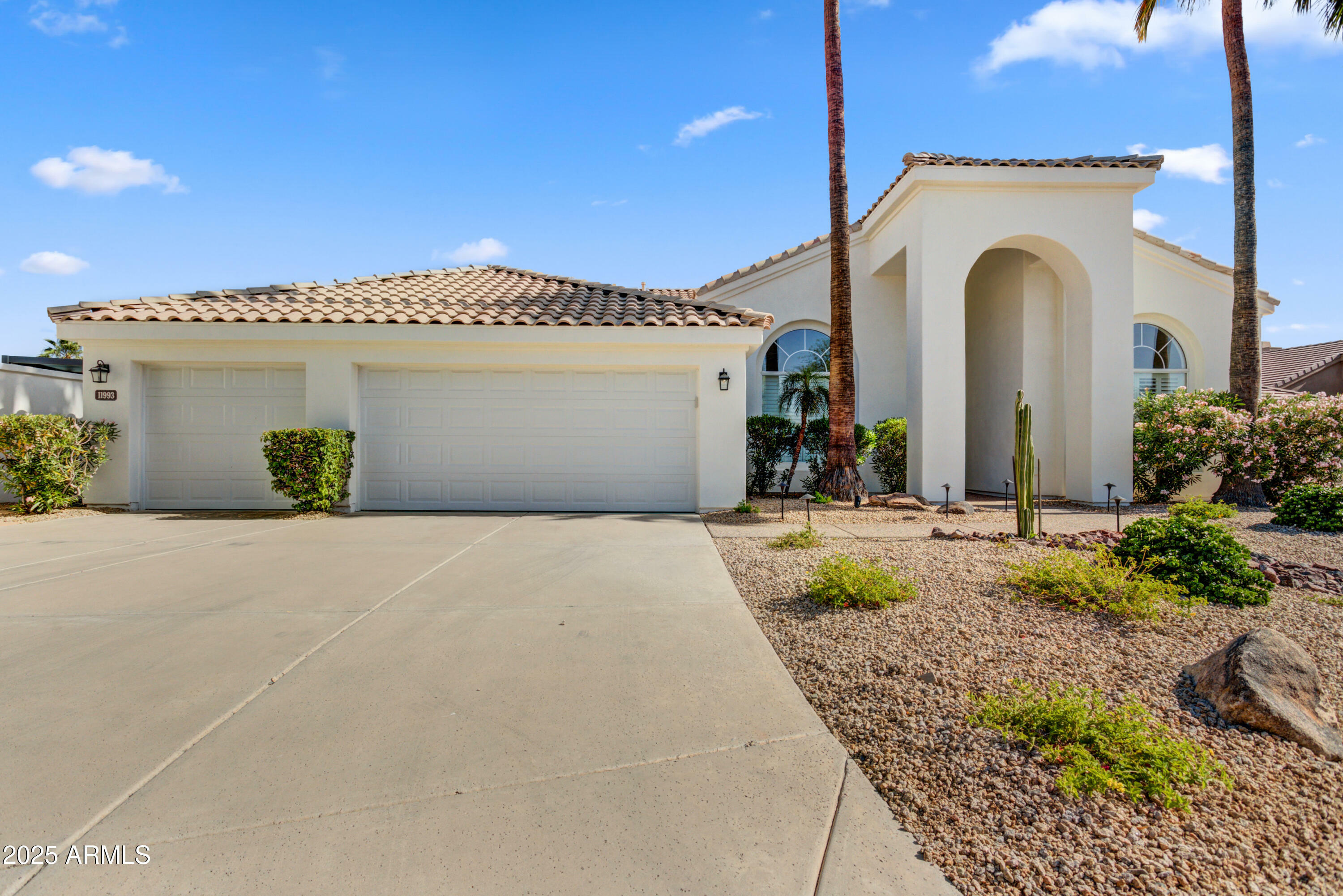 Property Photo: 11993 E Mission Lane AZ 85259