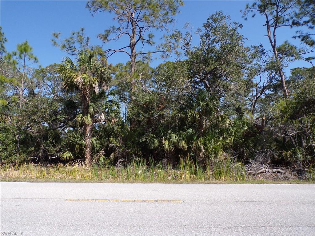 Property Photo: 1316 Biscayne Dr FL 33953