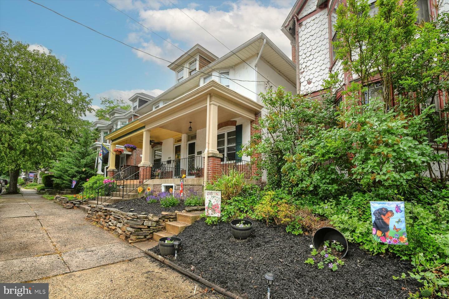 Property Photo: 1131 Queen Street PA 19464