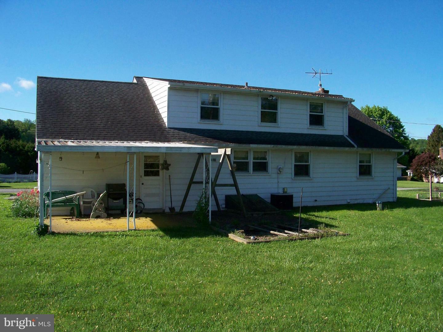 Property Photo: 811 5th Avenue PA 19365
