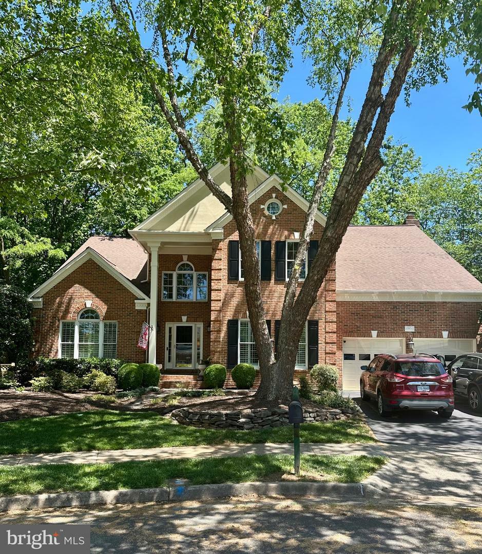 Property Photo: 12906 Brafferton Court VA 20171