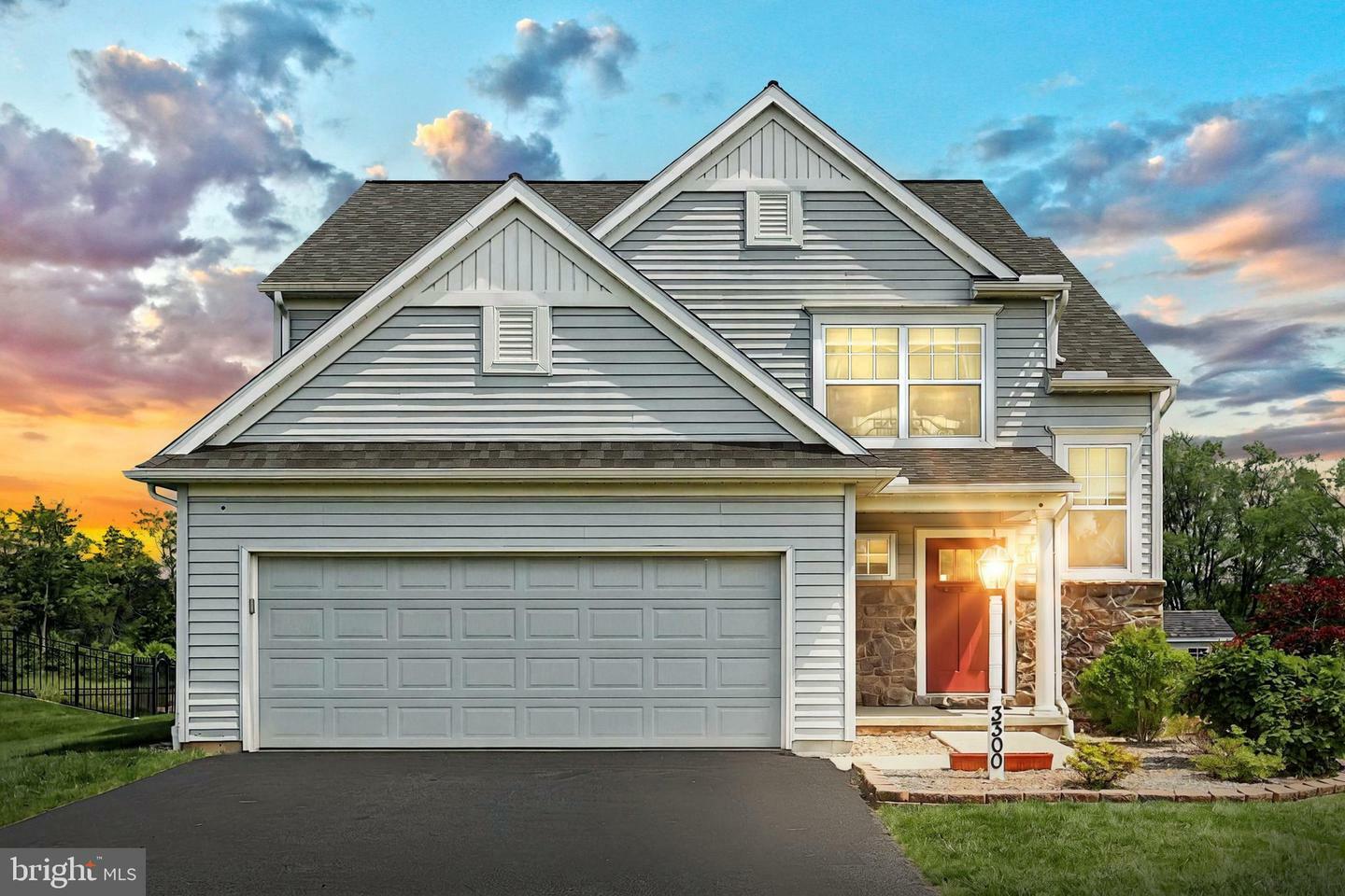 3300 Jodi Lane  Dover PA 17315 photo