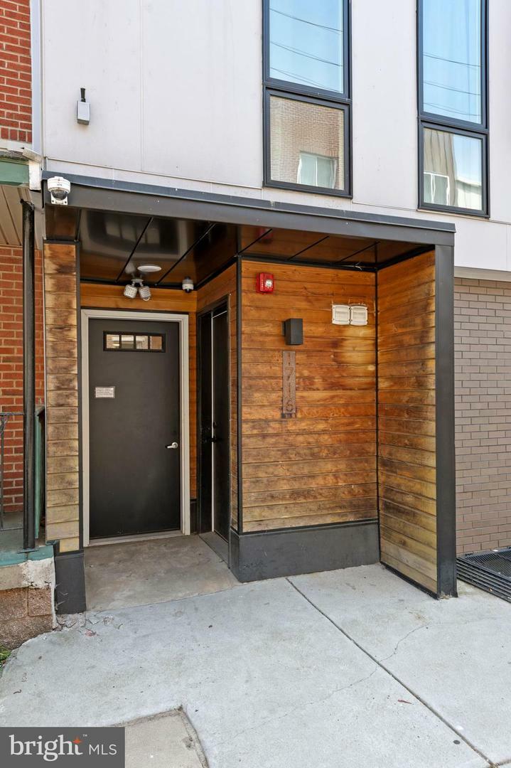 Property Photo: 1716 Cambridge Street 3 PA 19130