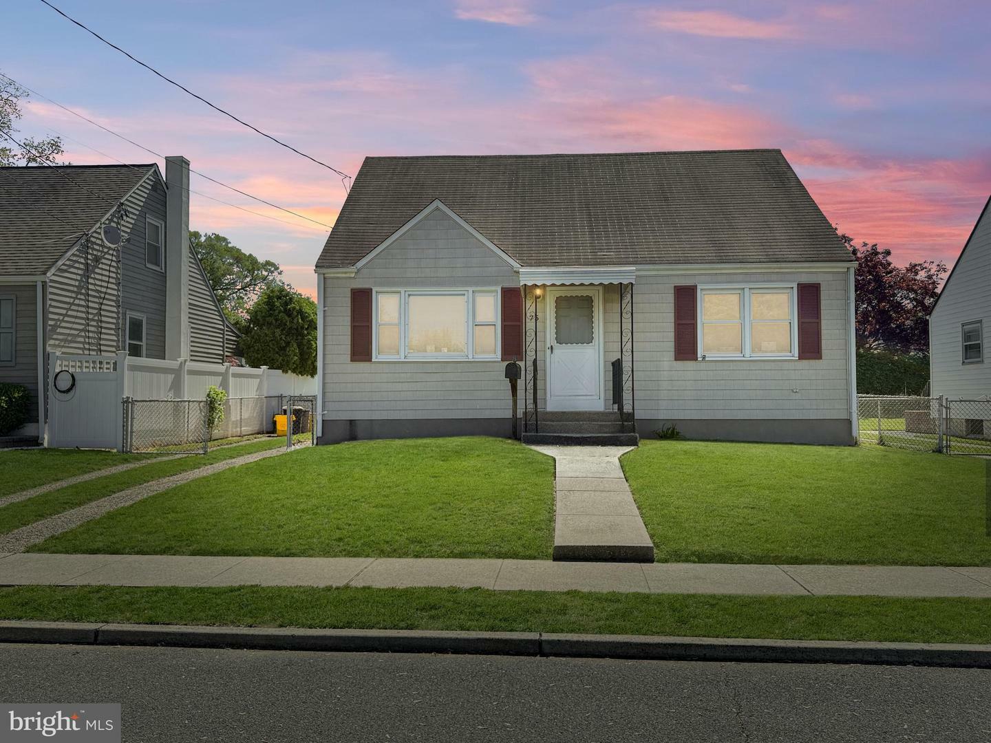 75 Unwin Drive  Hamilton NJ 08610 photo
