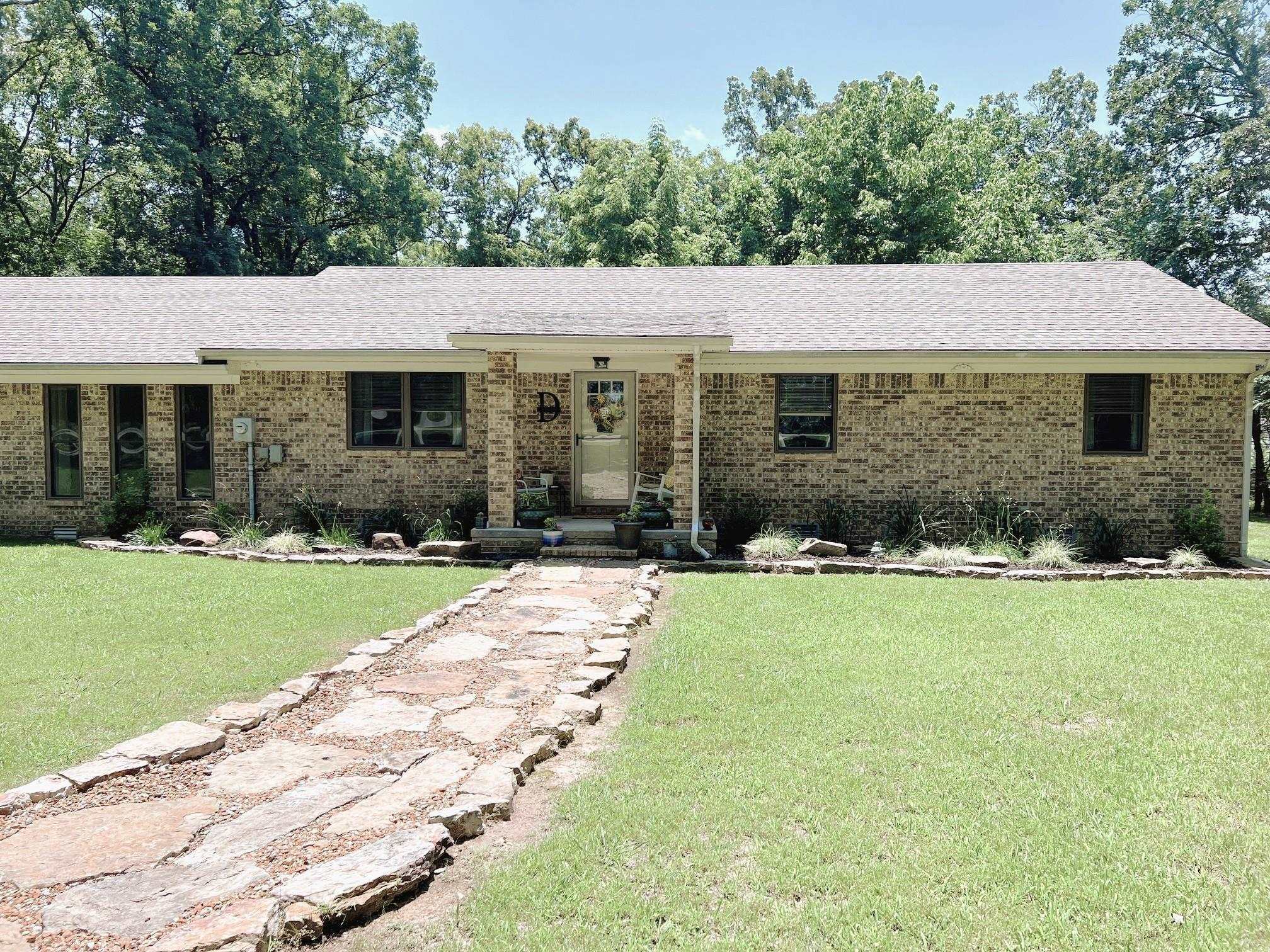 Property Photo: 2305 Town And Country Street AR 72560