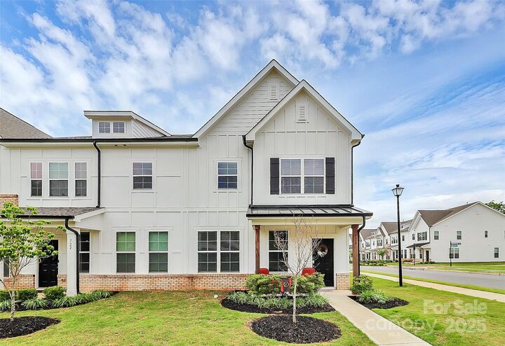 Property Photo:  720 Herlong Avenue  SC 29732 