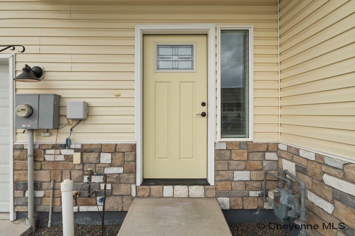 Property Photo: 510 Queens Rd WY 82007