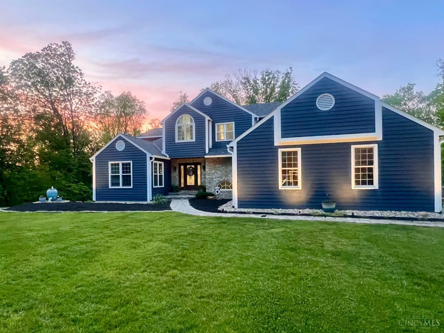 Property Photo: 758 Wards Corner Road OH 45140