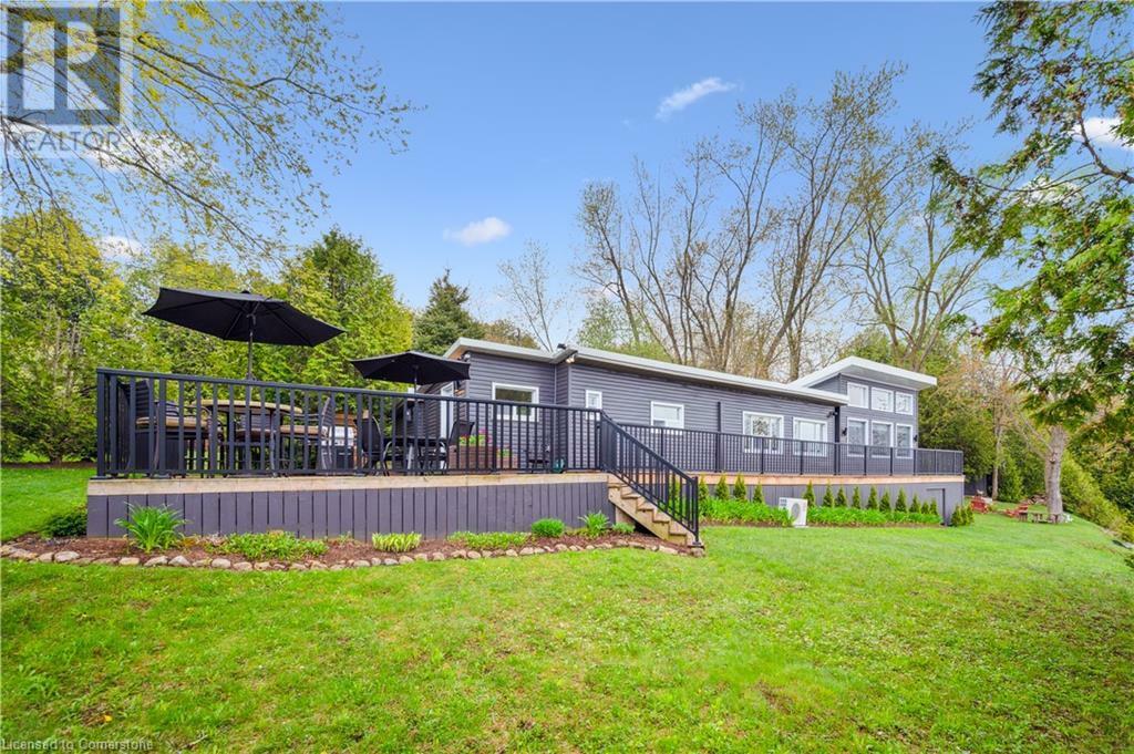 Property Photo: 621 Sixth Street ON N0B 1J0
