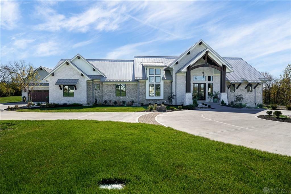 Property Photo: 1941 Legendary Way OH 45036