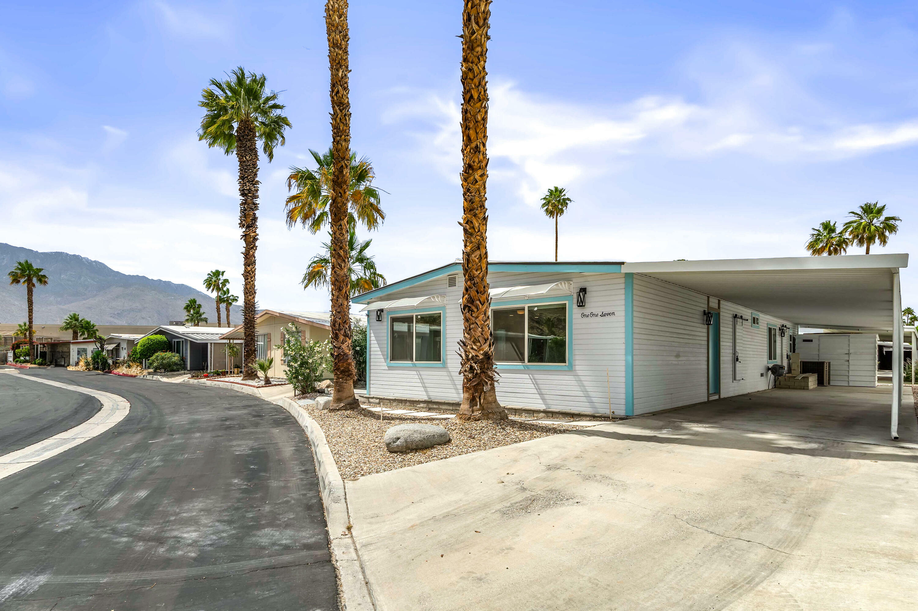 Property Photo: 117 Aliso Drive CA 92264