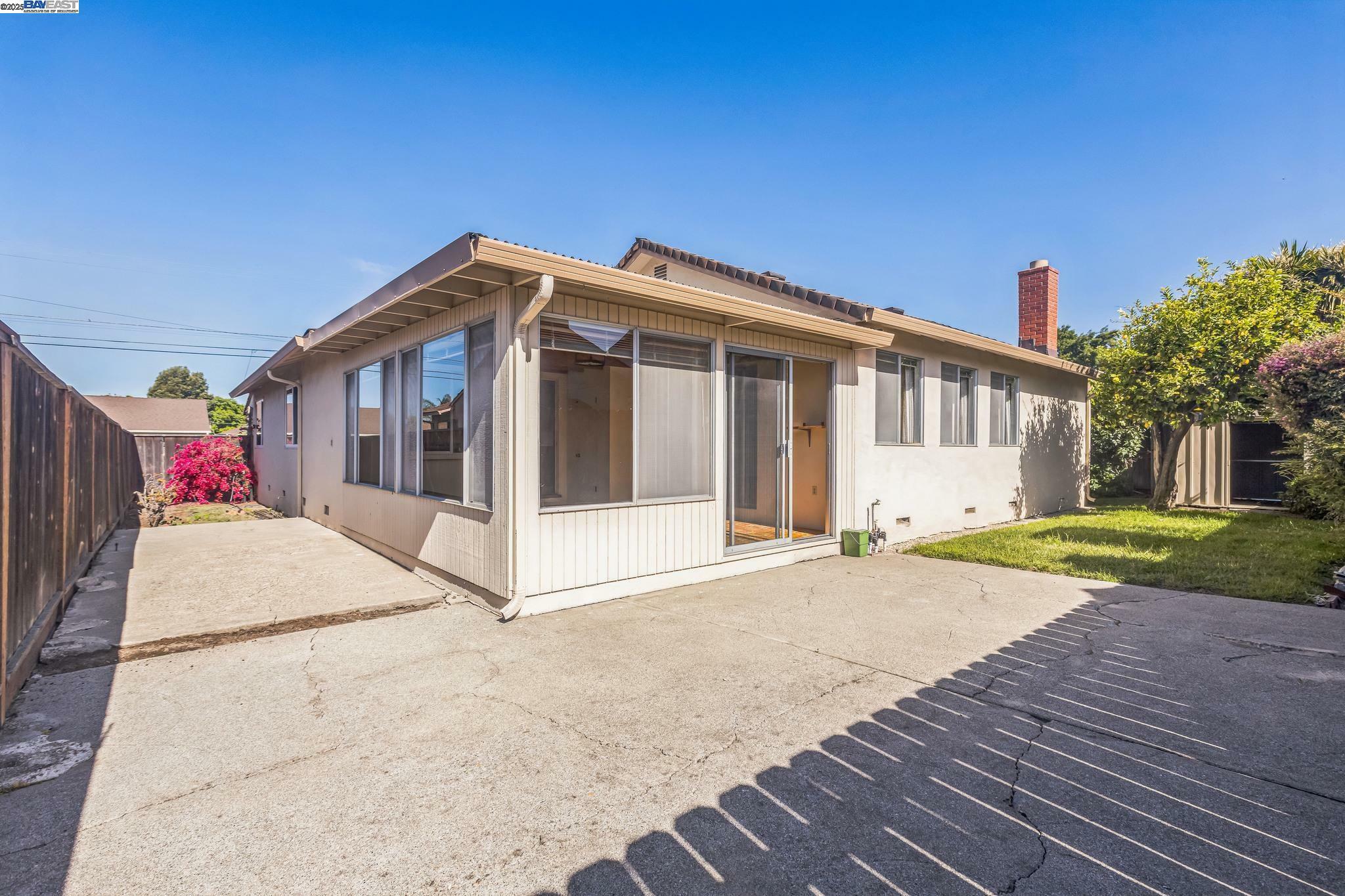 Property Photo: 822 Lasuen Drive CA 94578