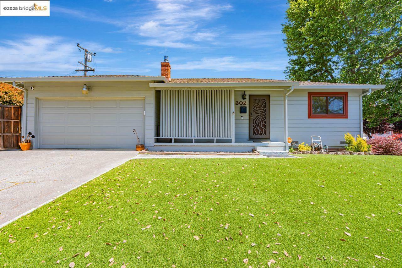Property Photo: