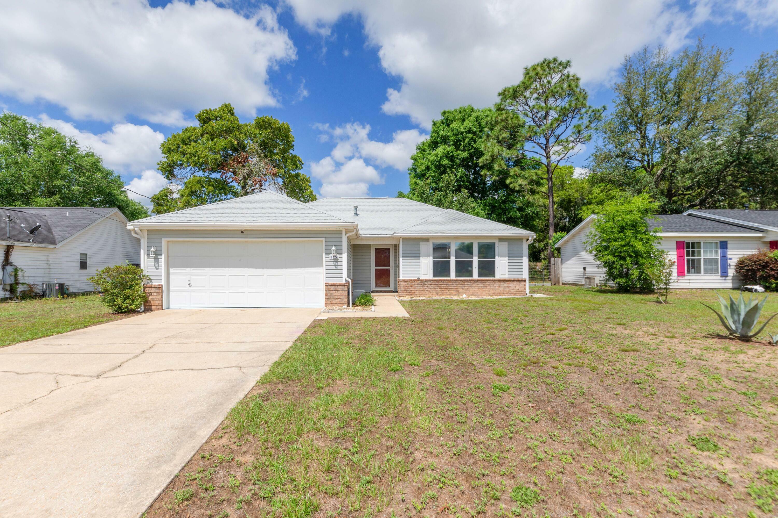Property Photo: 4726 Connor Drive FL 32539
