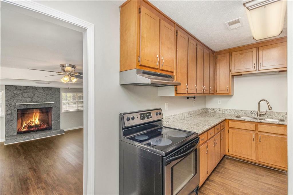 Property Photo: 1602 Sycamore Drive NW GA 30152