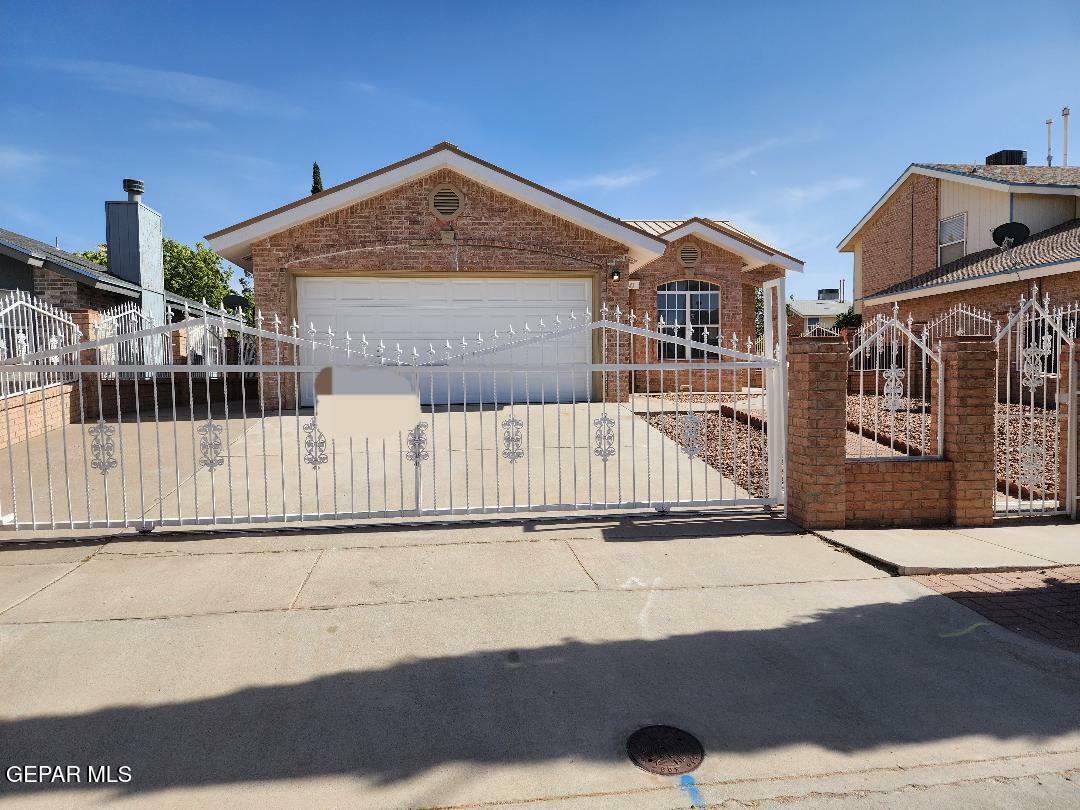12260 Bill Mitchelll Drive  El Paso TX 79938 photo