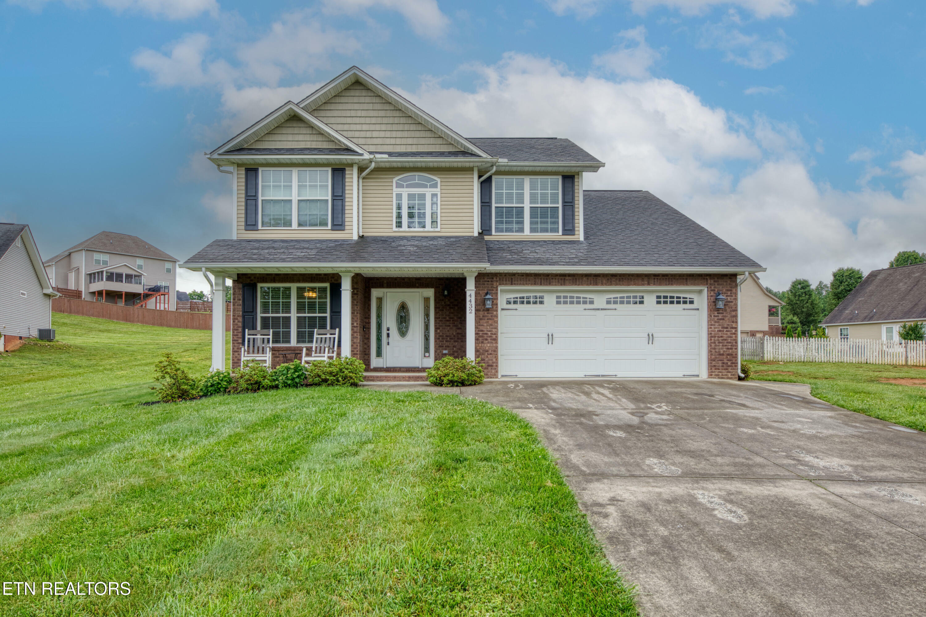 Property Photo: 4432 Old Colony Lane TN 37814