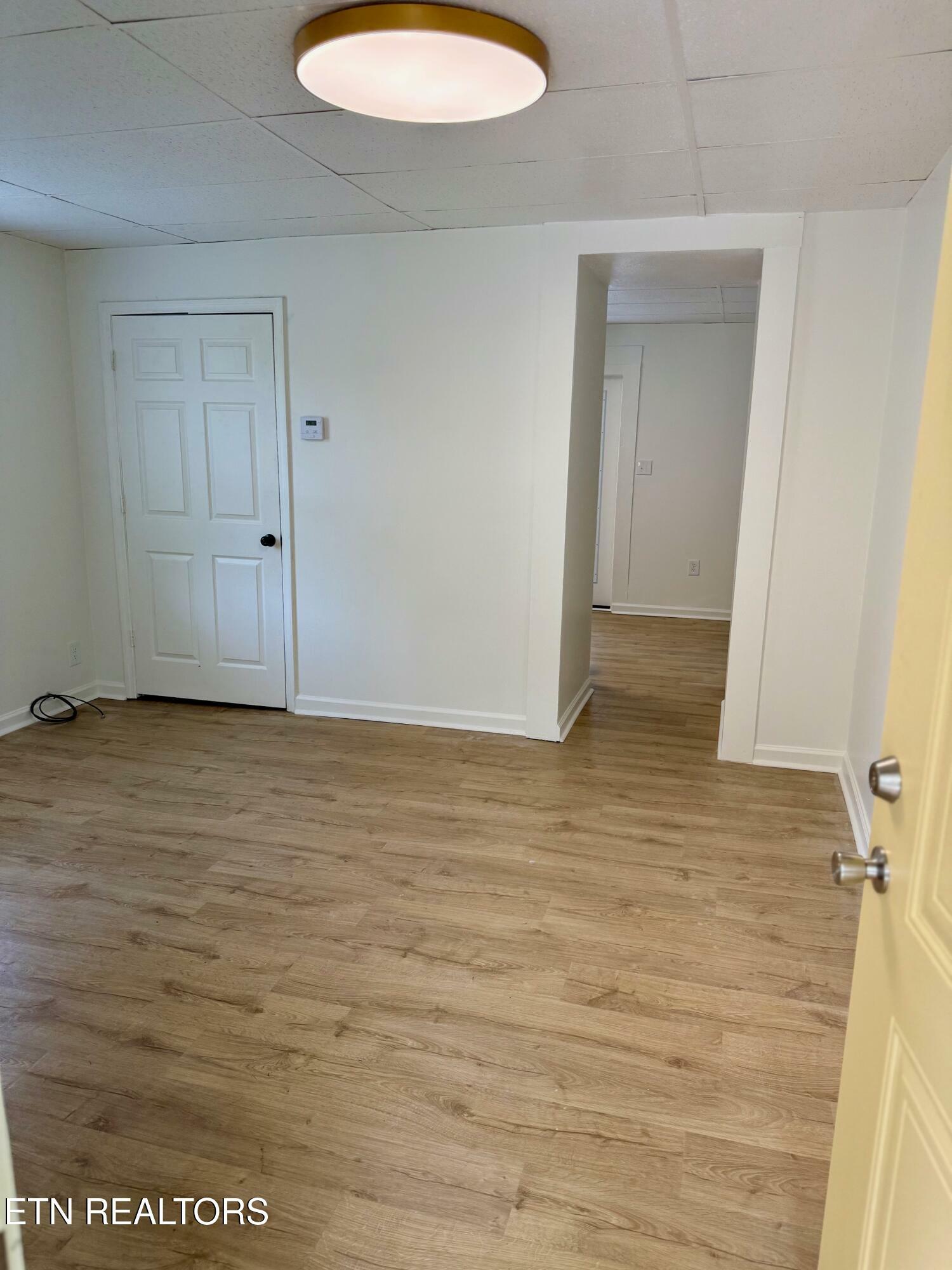 Property Photo: 2524 E Glenwood Ave TN 37917